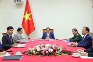Vietnamese PM holds phone talks with Malaysian counterpart